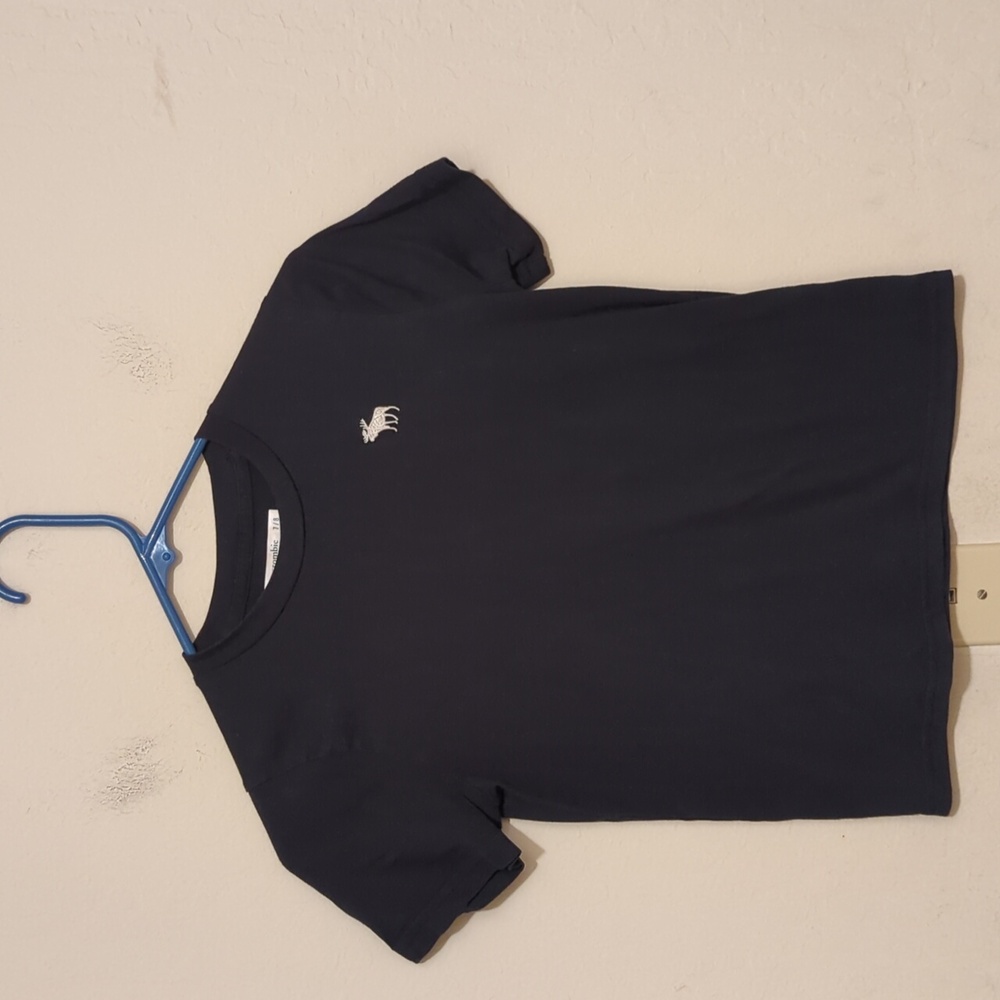 Abercrombie kids blue shirt size 7/8